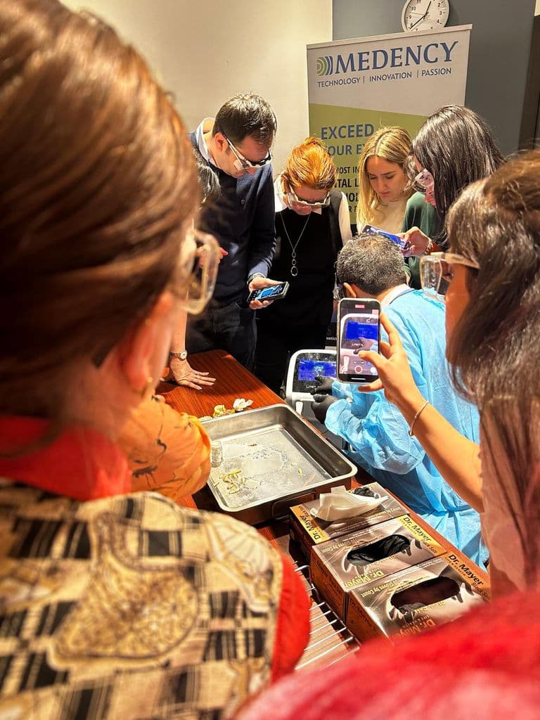 MasterClass LiteTouch